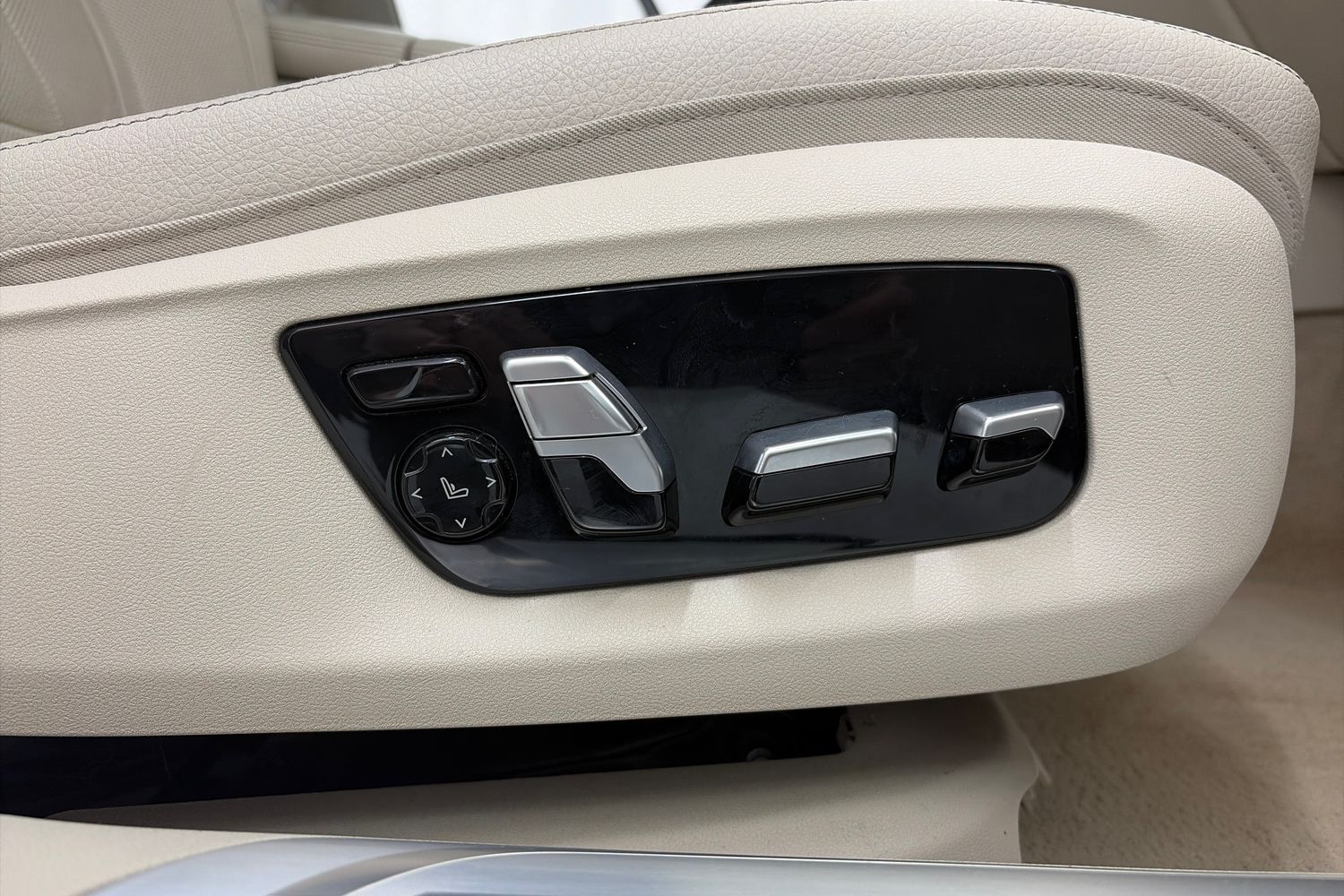 BMW 740 vaihtoauto
