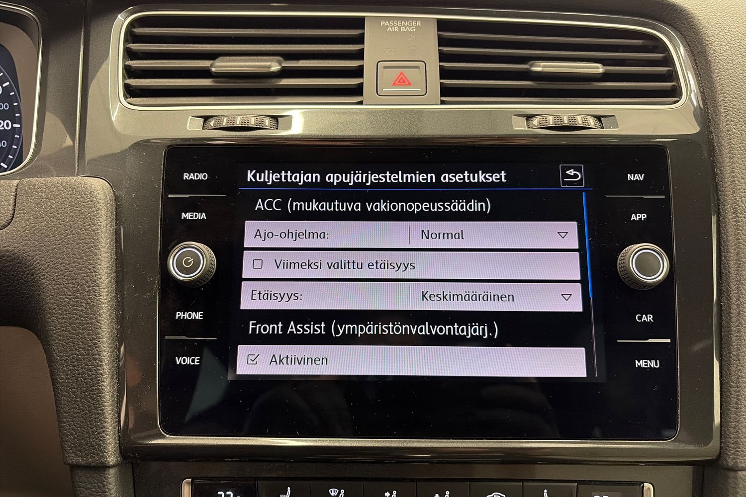 Volkswagen Golf vaihtoauto