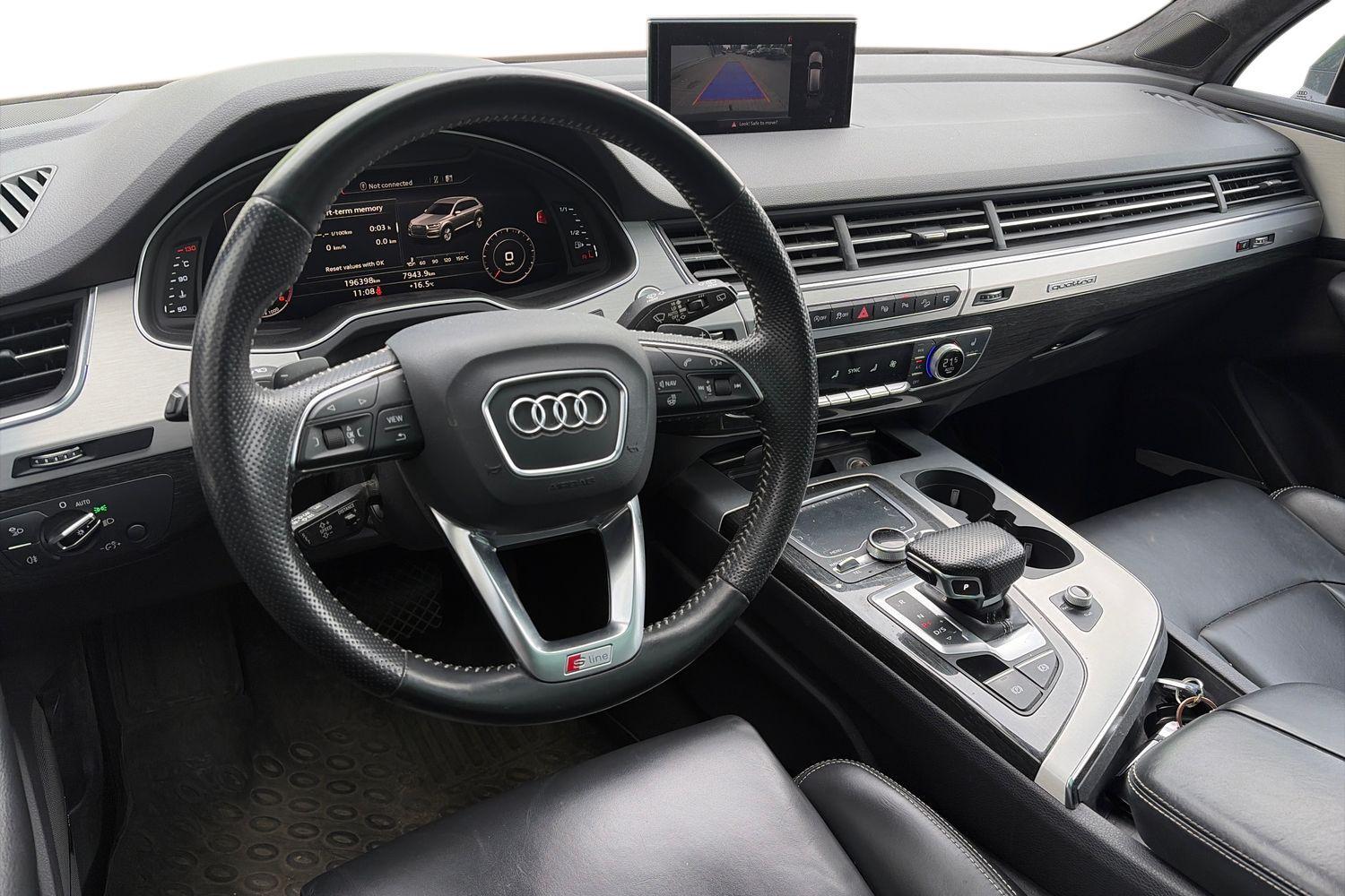 Audi Q7 vaihtoauto