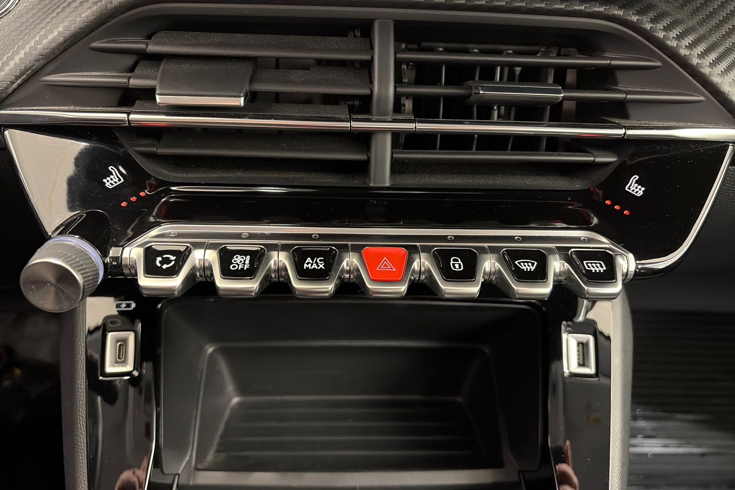 Peugeot e-208 vaihtoauto