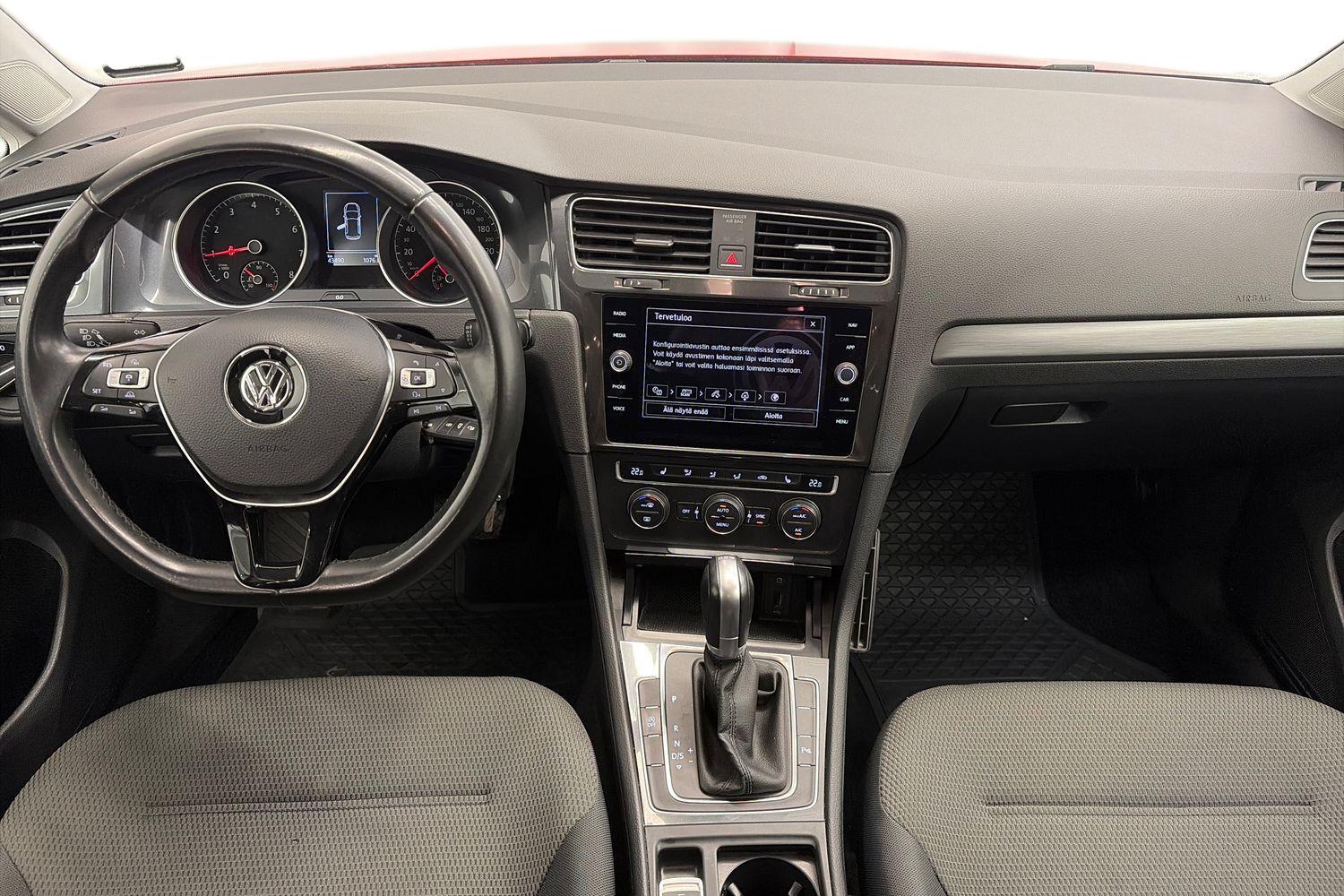 Volkswagen Golf vaihtoauto