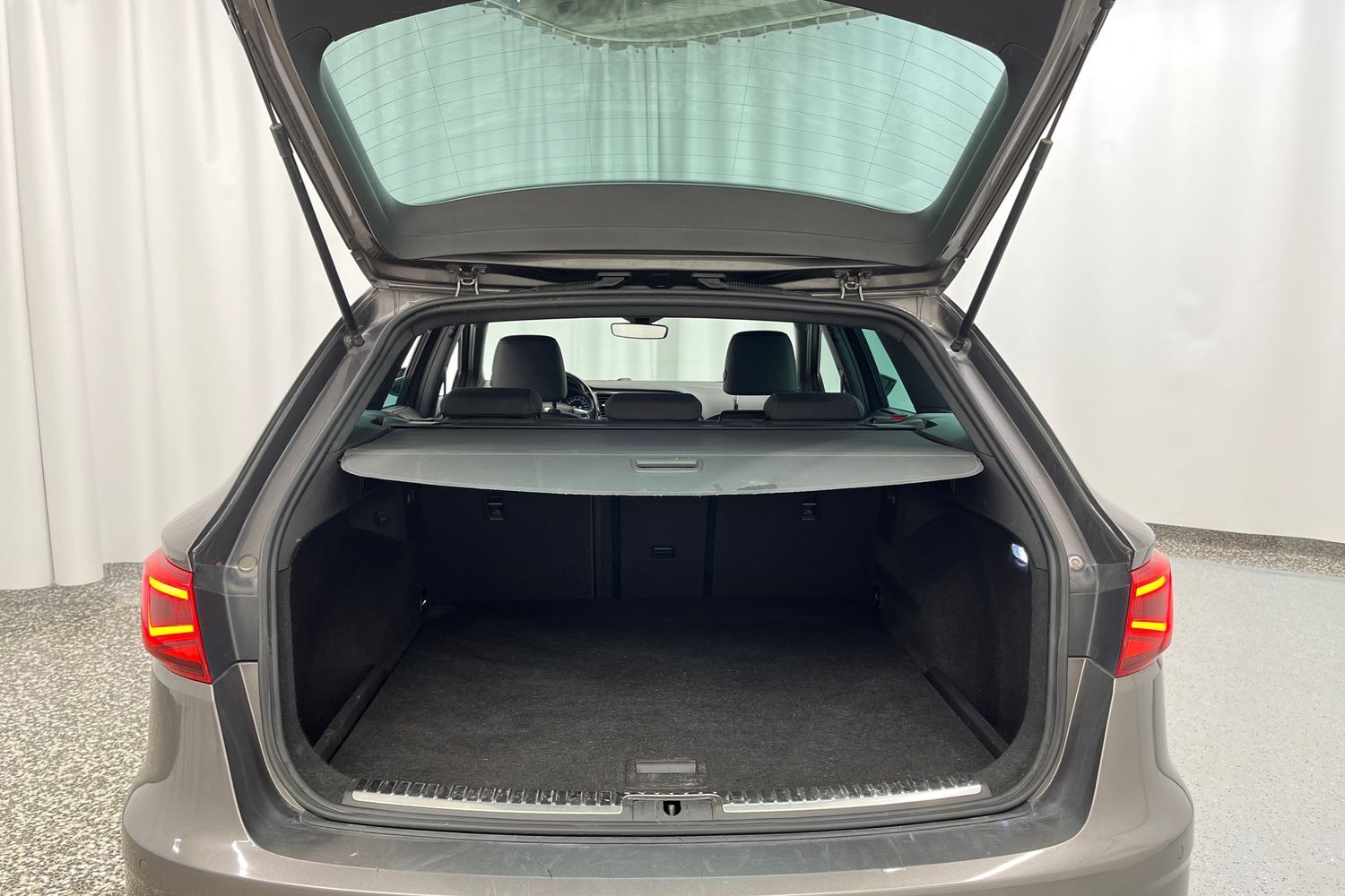 SEAT Leon ST vaihtoauto