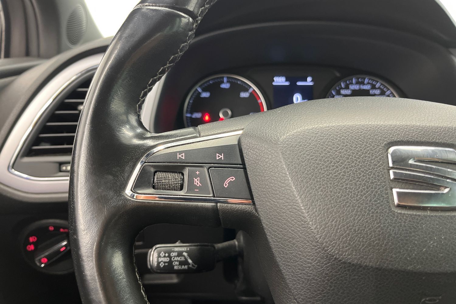 SEAT Leon ST vaihtoauto