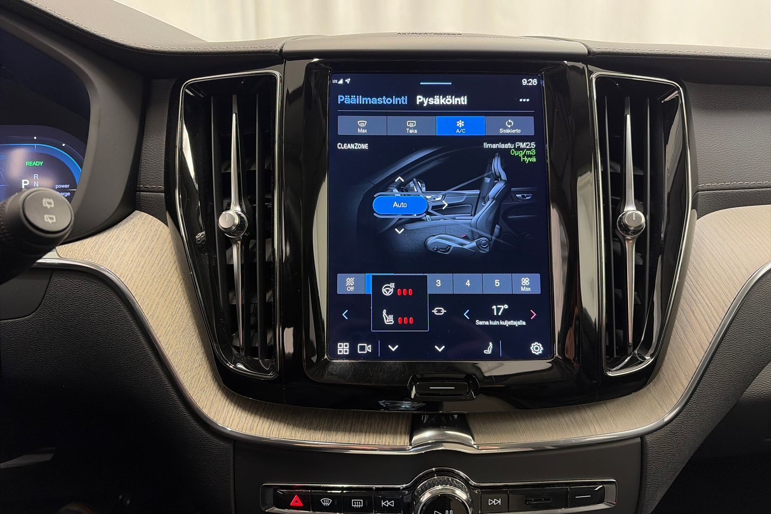 Volvo XC60 vaihtoauto