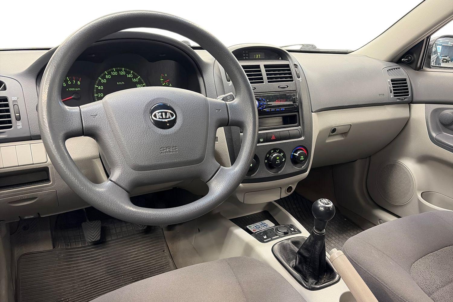 Kia Cerato vaihtoauto