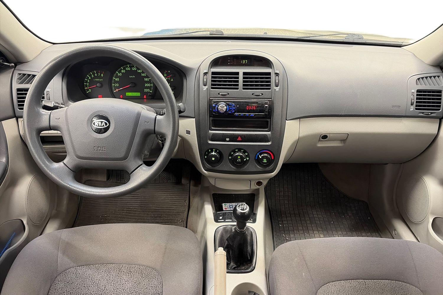 Kia Cerato vaihtoauto