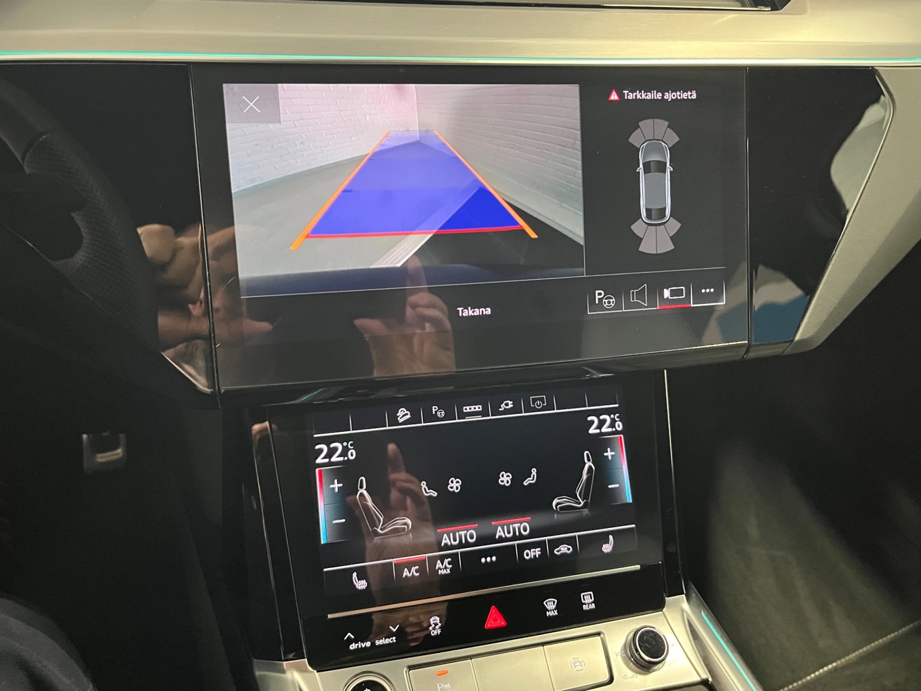 Audi Q8 e-tron vaihtoauto