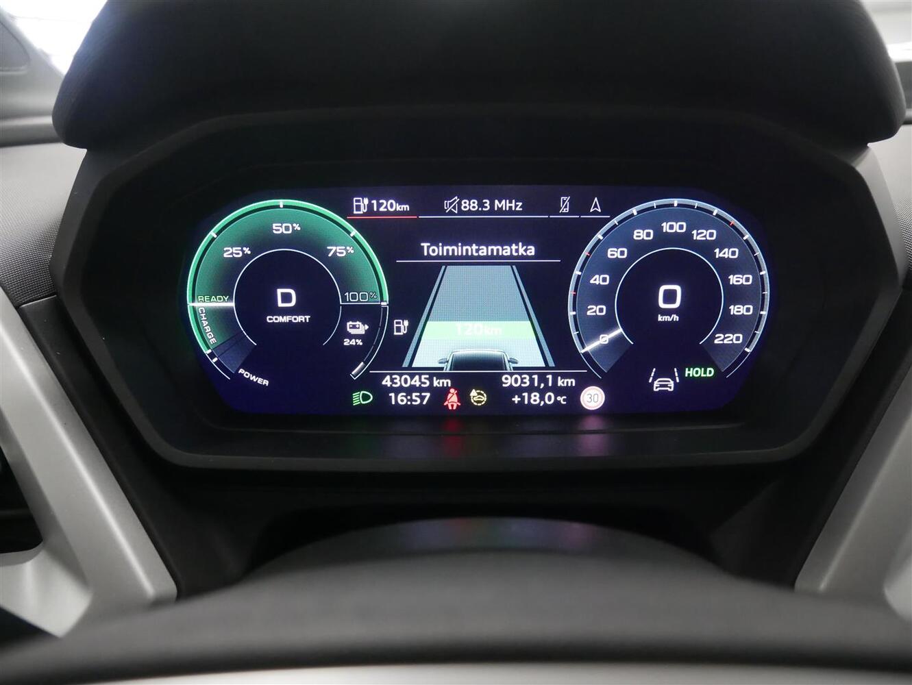 Audi Q4 e-tron vaihtoauto