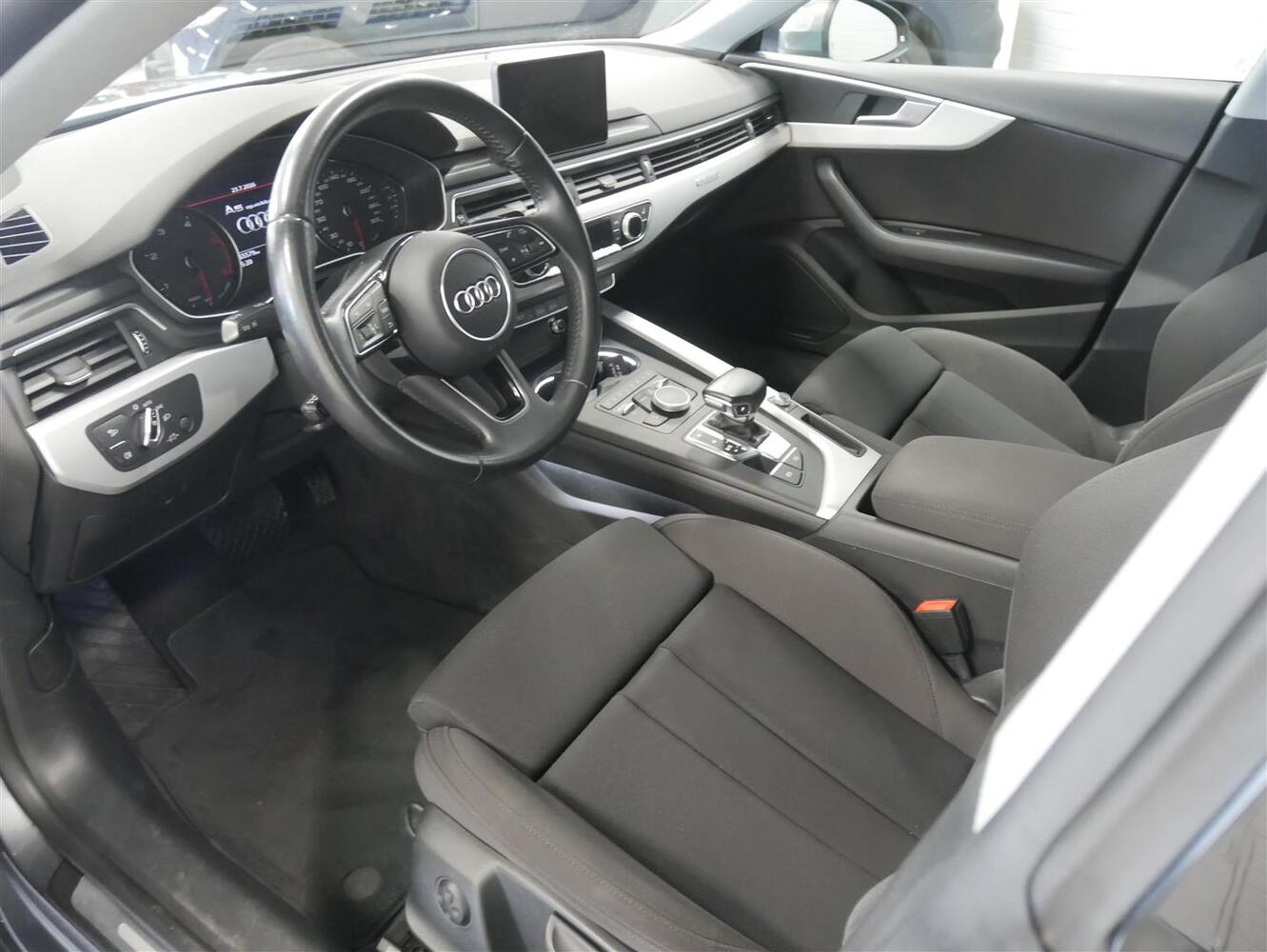 Audi A5 vaihtoauto