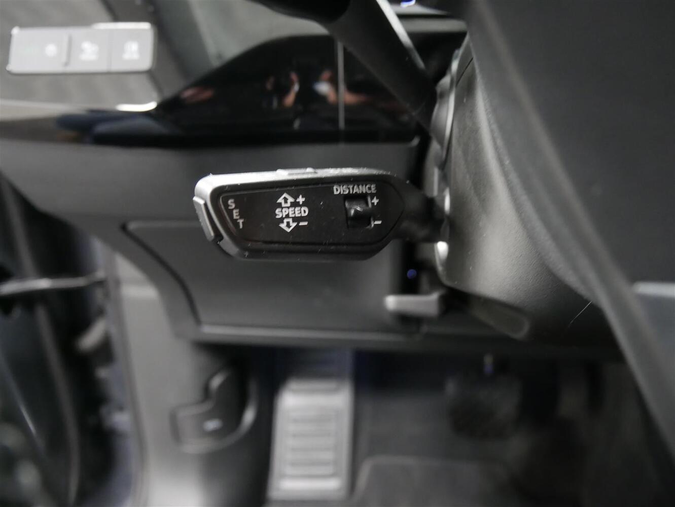 Audi Q8 e-tron vaihtoauto