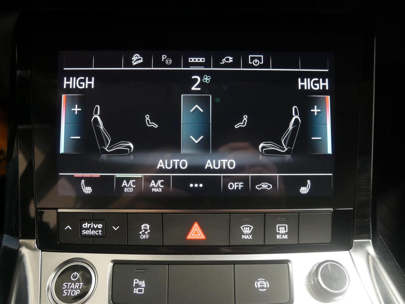 Audi Q8 e-tron vaihtoauto