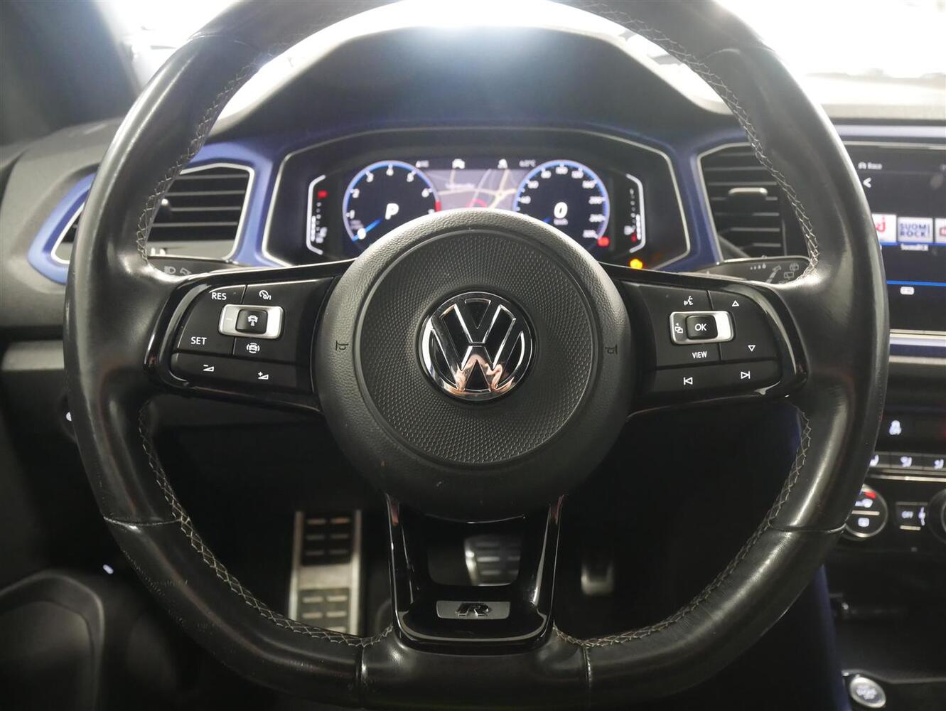 Volkswagen T-Roc vaihtoauto