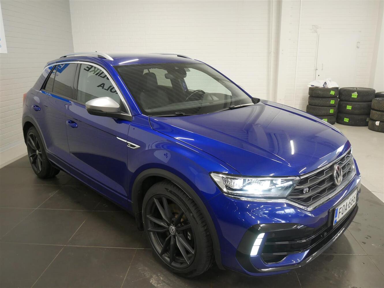 Volkswagen T-Roc vaihtoauto