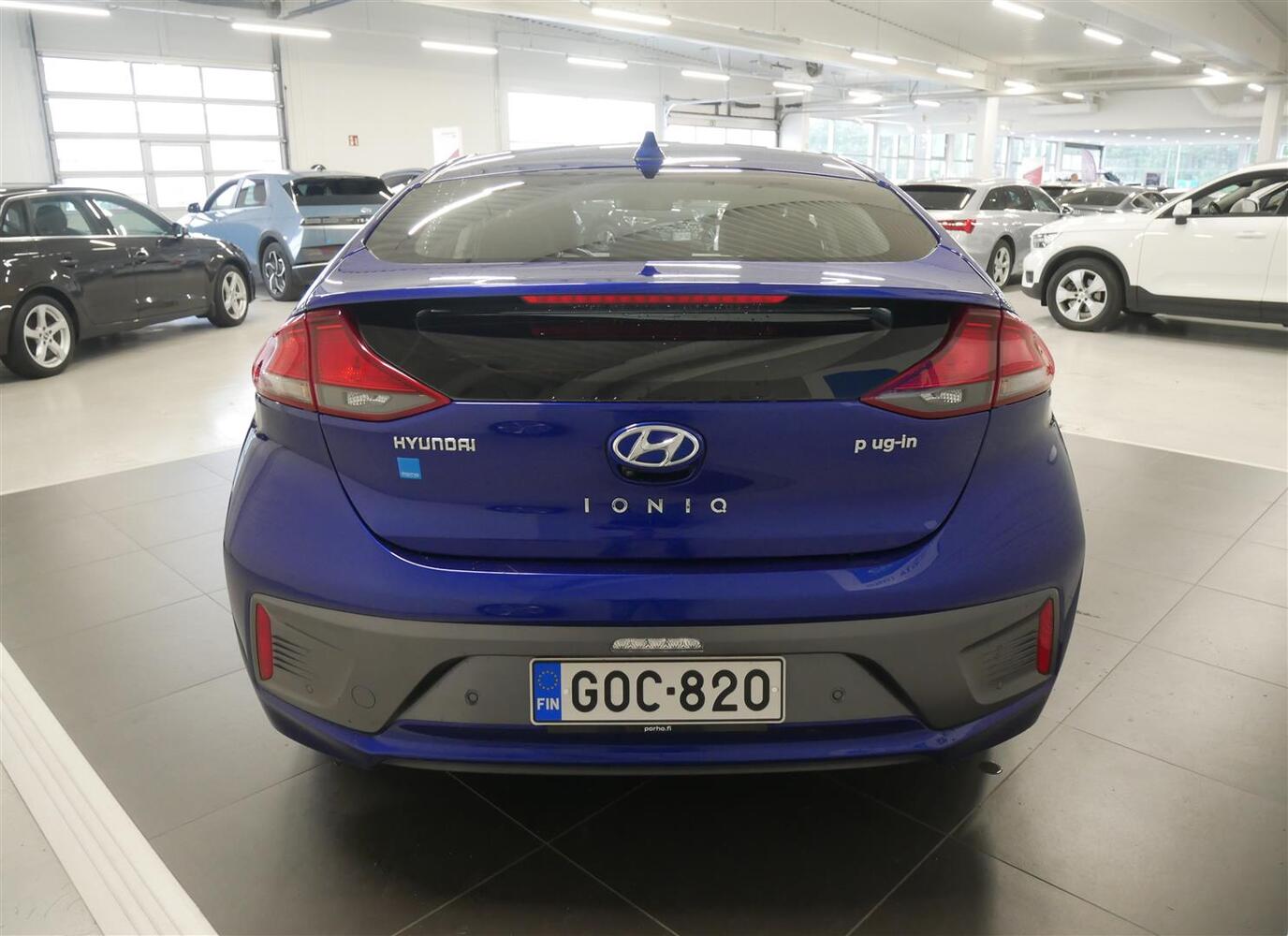 Hyundai IONIQ hybrid vaihtoauto