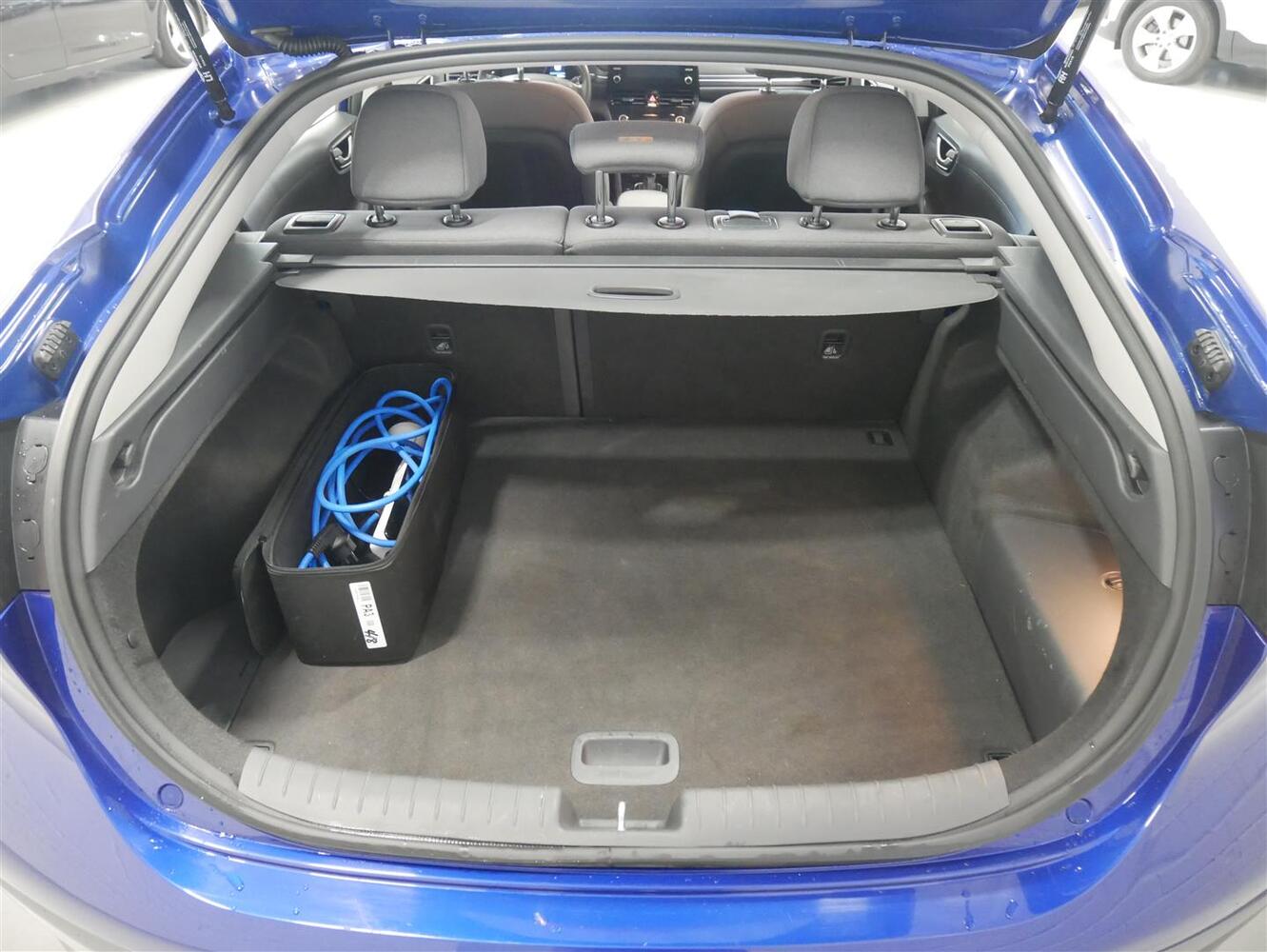 Hyundai IONIQ hybrid vaihtoauto