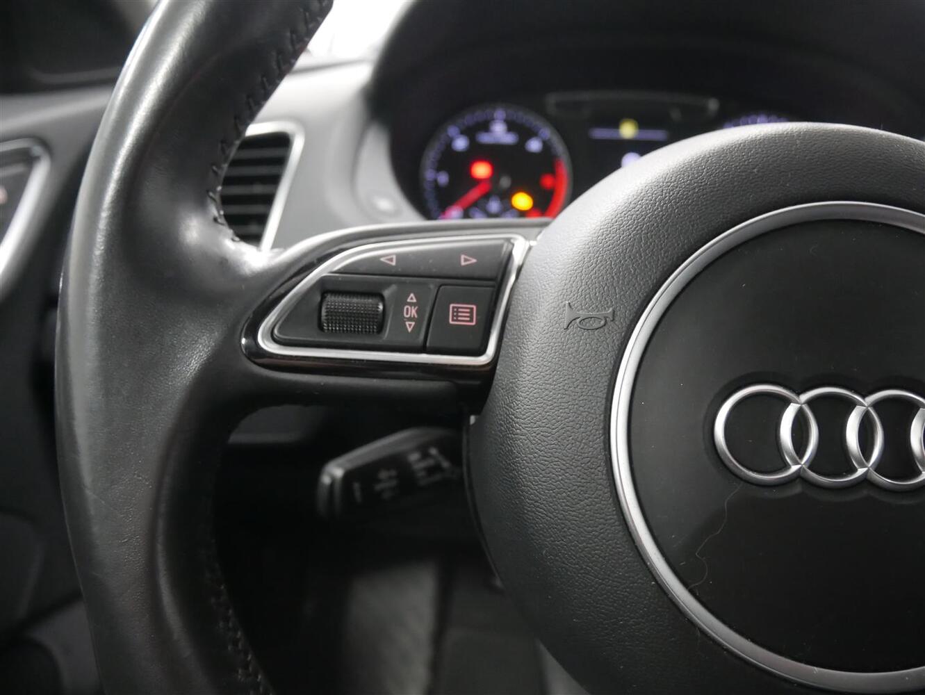 Audi Q3 vaihtoauto