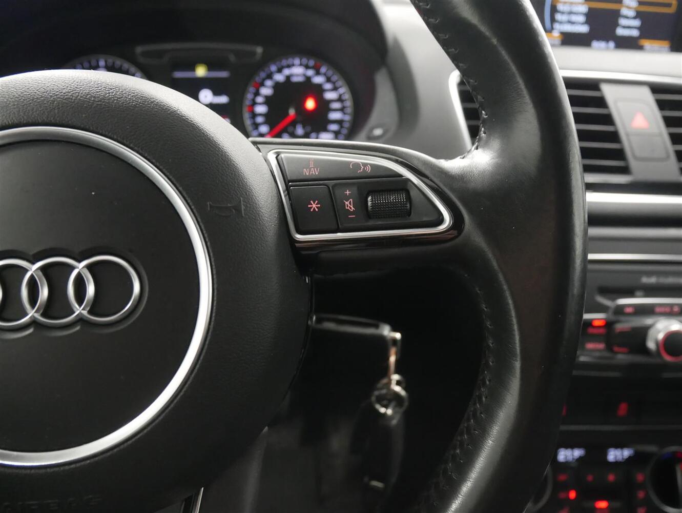 Audi Q3 vaihtoauto
