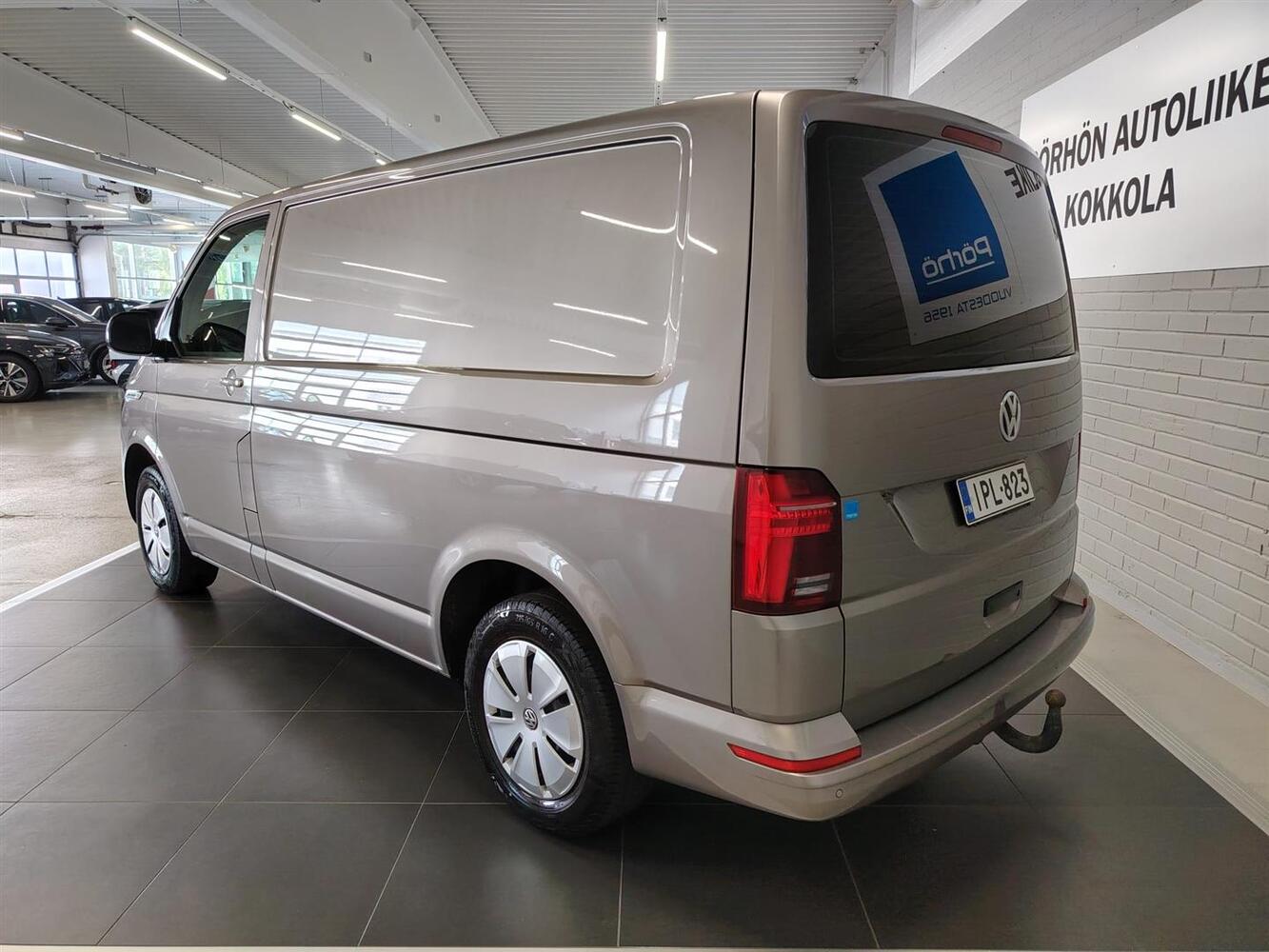 Volkswagen Transporter vaihtoauto
