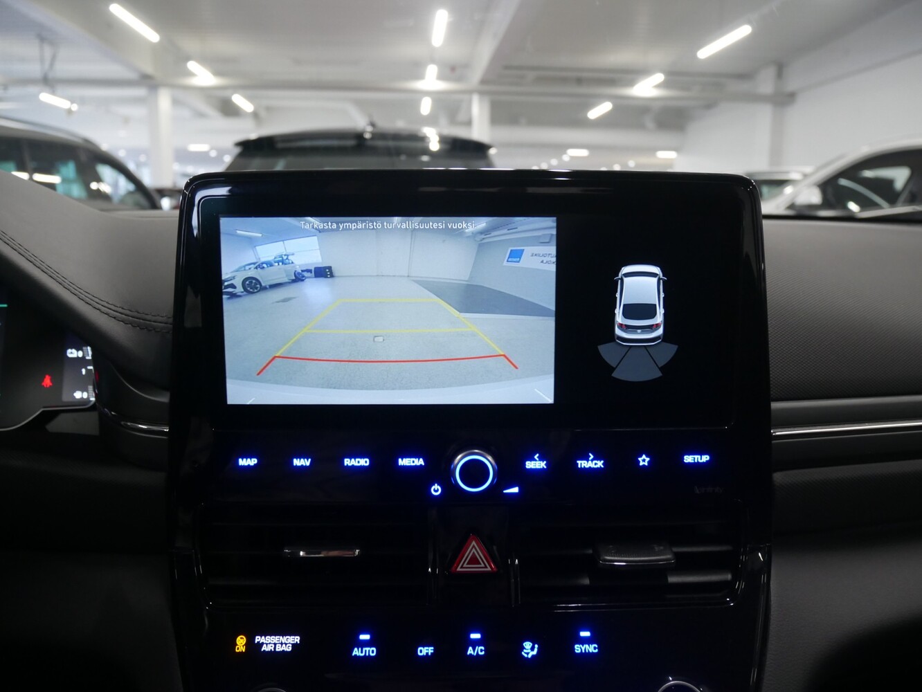 Hyundai IONIQ plug-in vaihtoauto