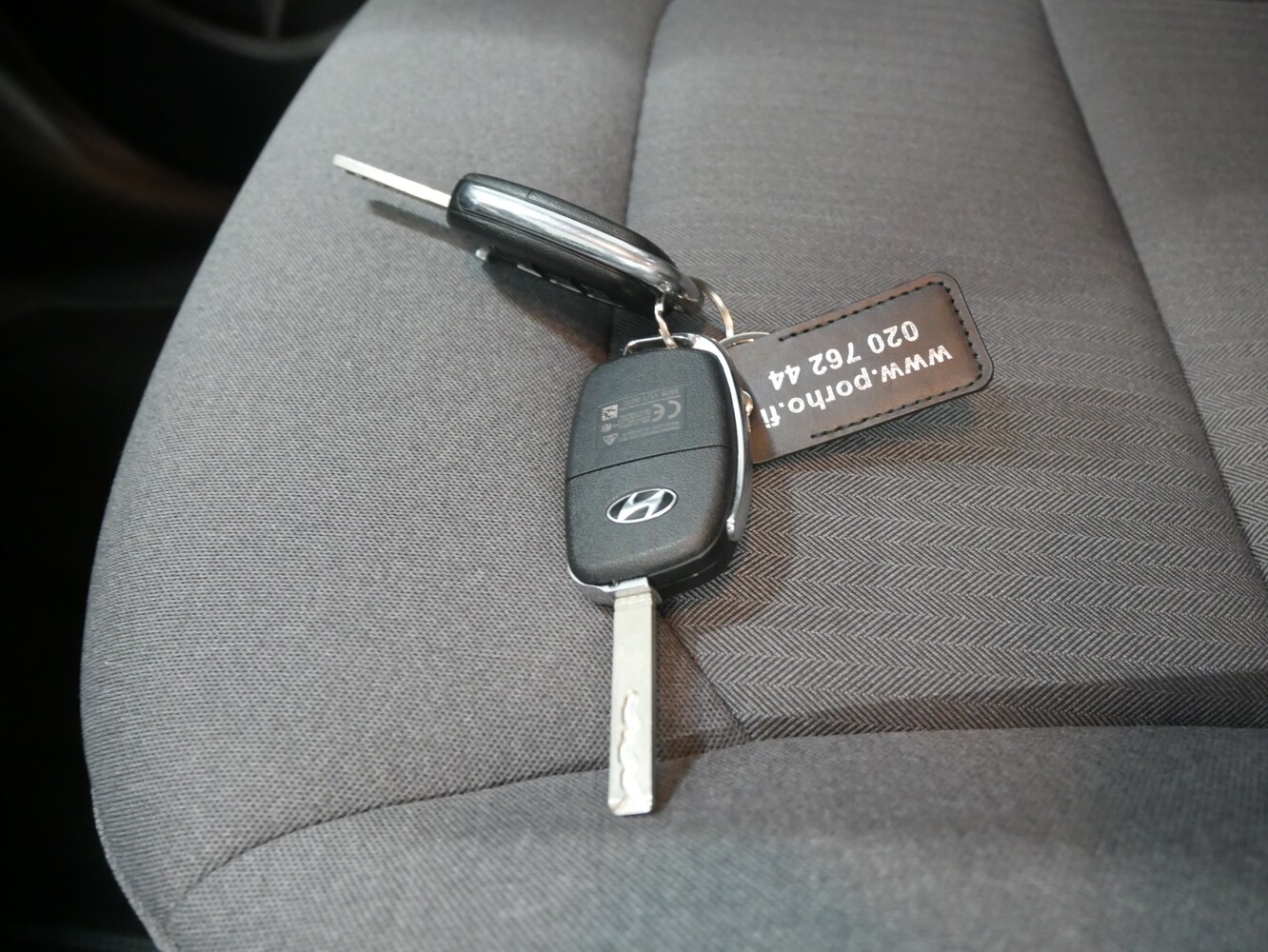 Hyundai IONIQ plug-in vaihtoauto