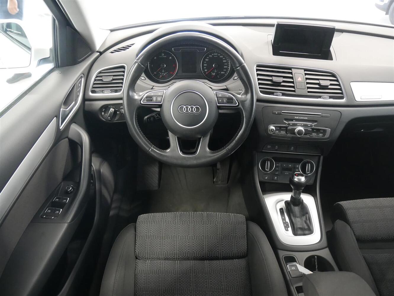 Audi Q3 vaihtoauto