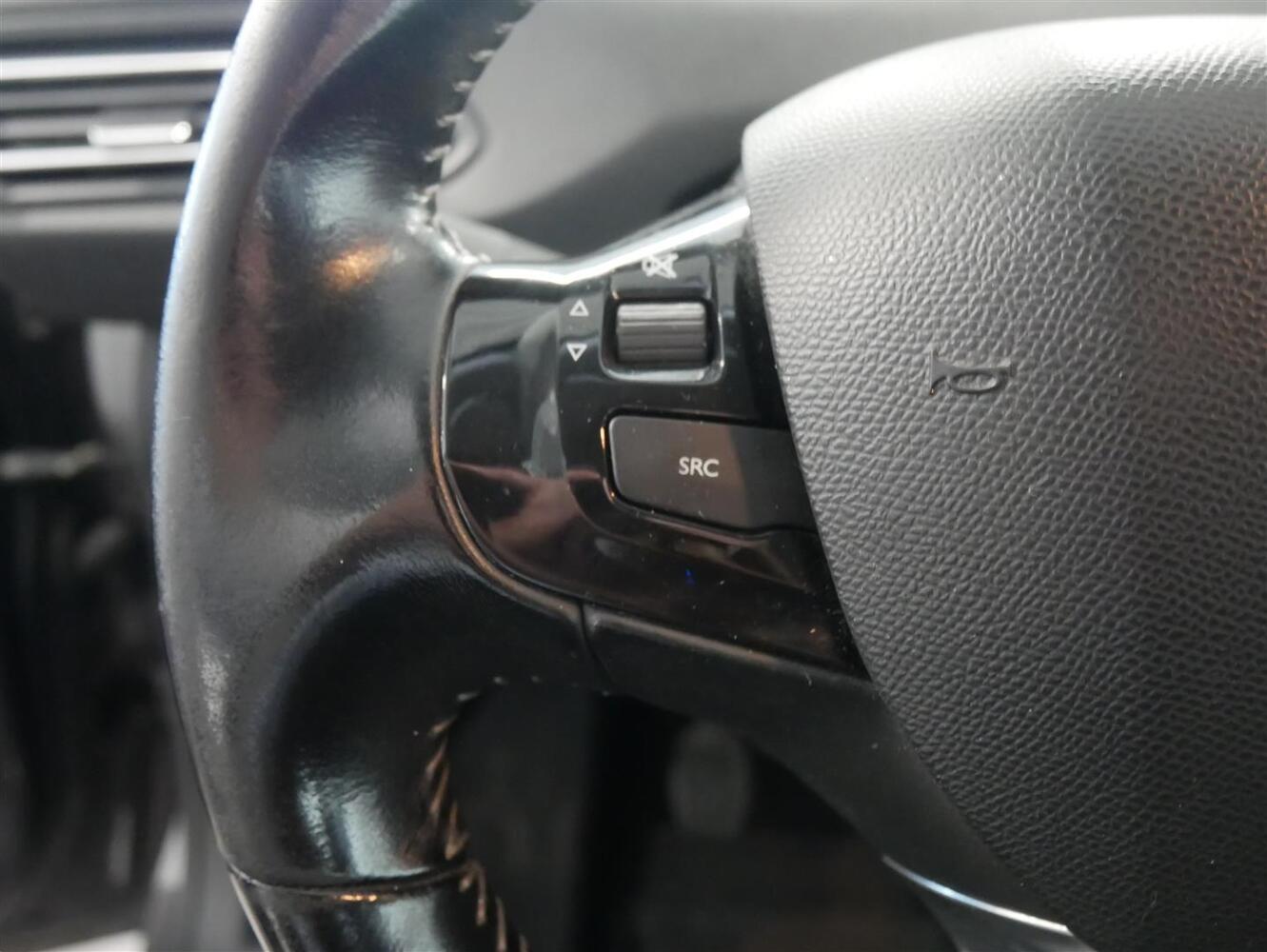 Peugeot 308 vaihtoauto