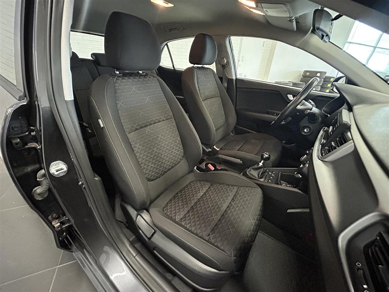 Kia Rio vaihtoauto