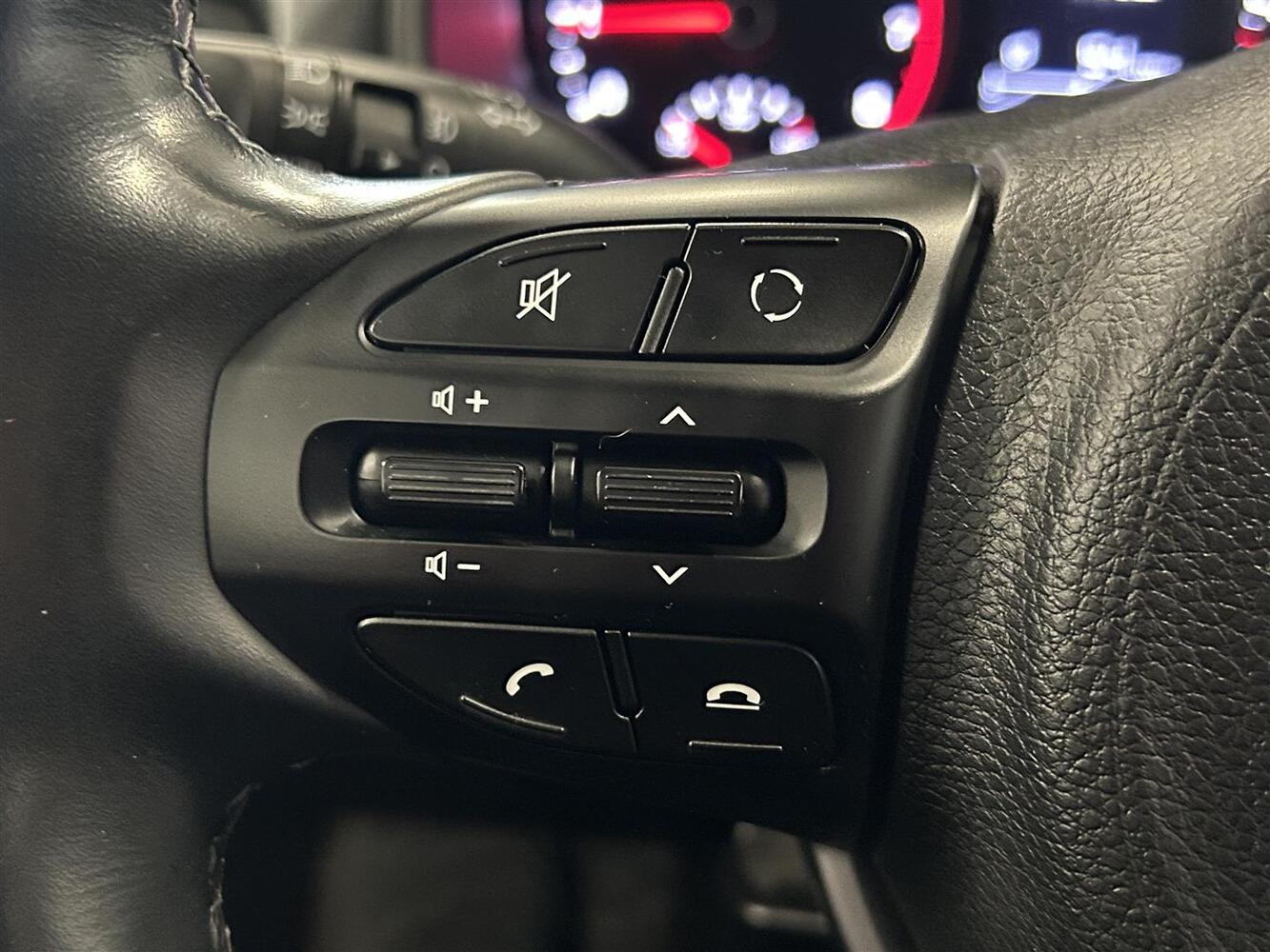 Kia Rio vaihtoauto