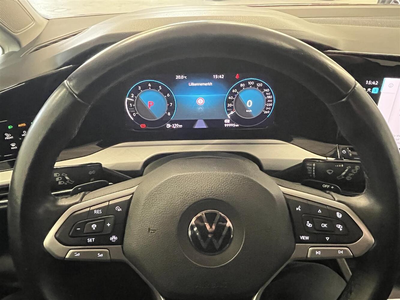 Volkswagen Golf vaihtoauto