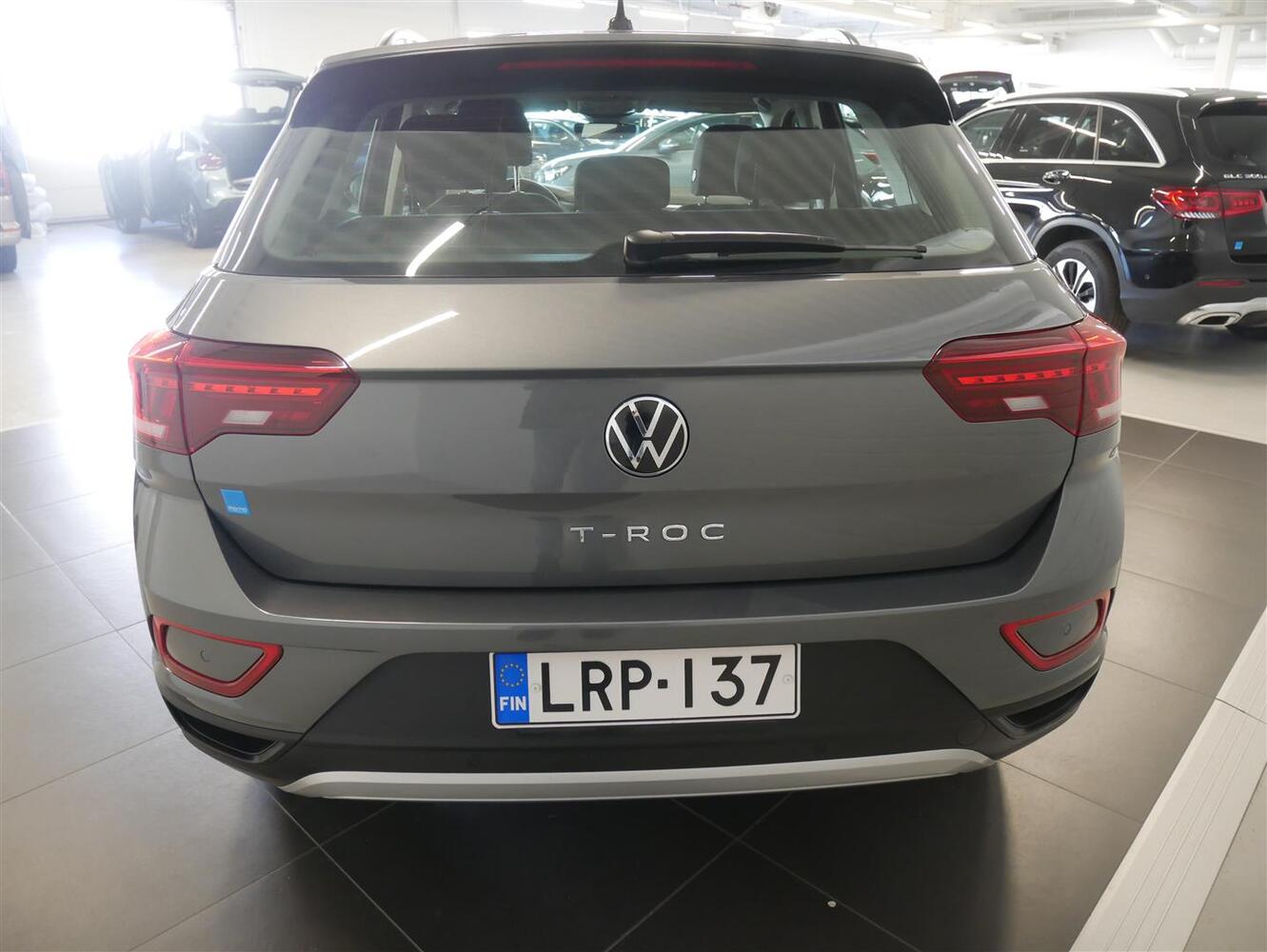 Volkswagen T-Roc vaihtoauto