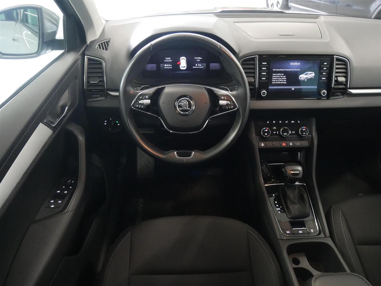 Skoda Karoq vaihtoauto