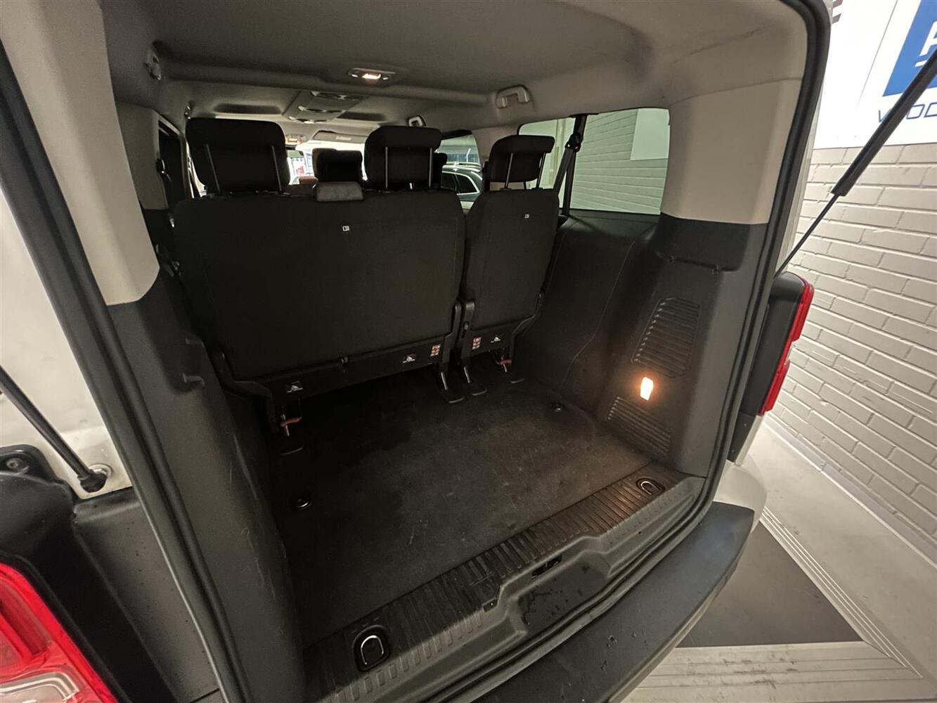 Citroën Spacetourer vaihtoauto