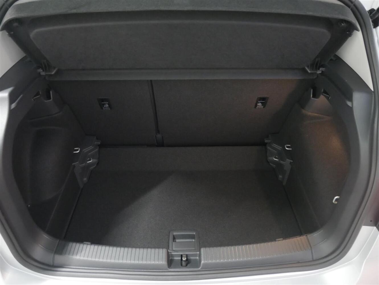 Volkswagen T-Cross vaihtoauto