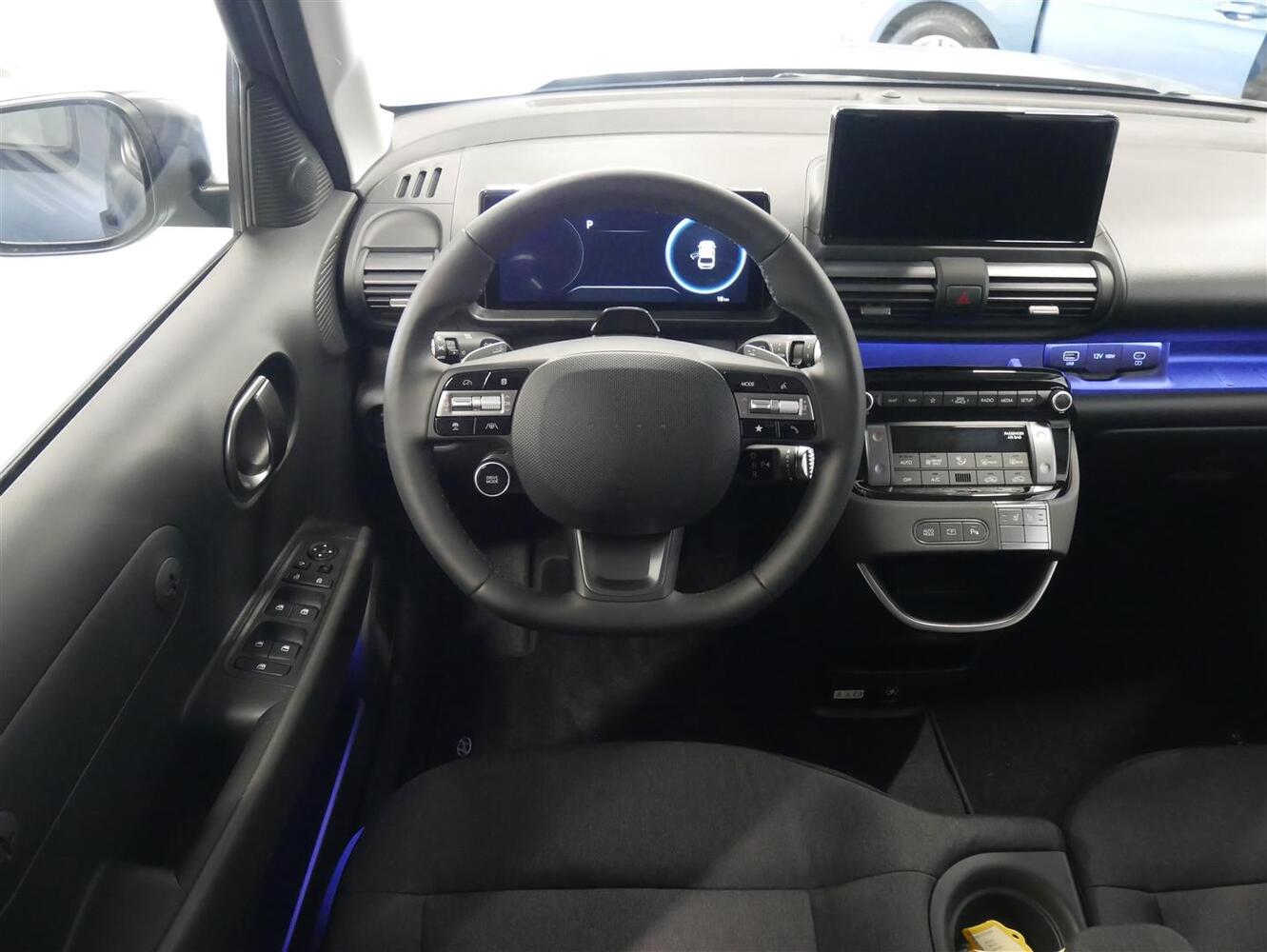 Hyundai INSTER vaihtoauto