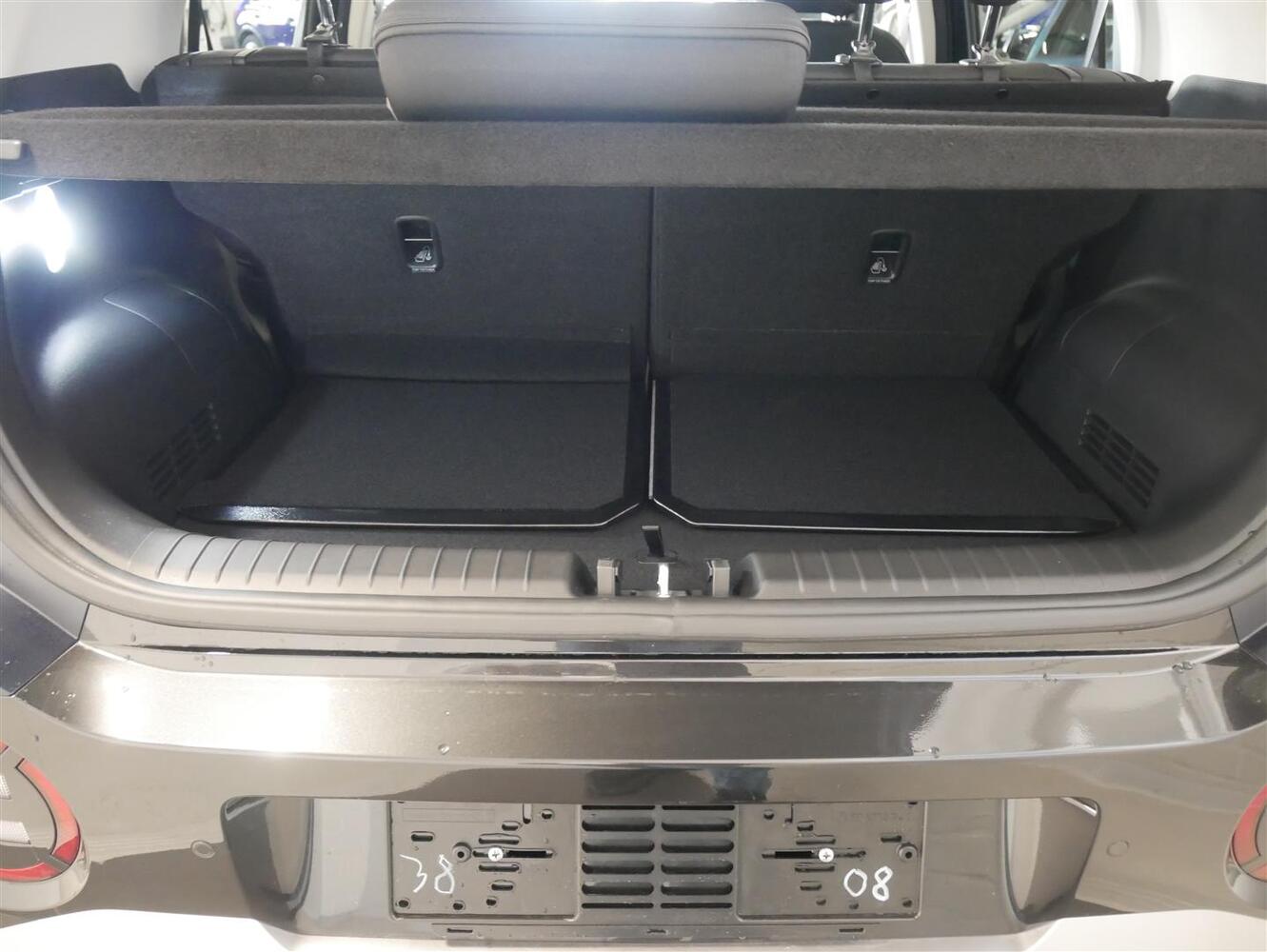 Hyundai INSTER vaihtoauto