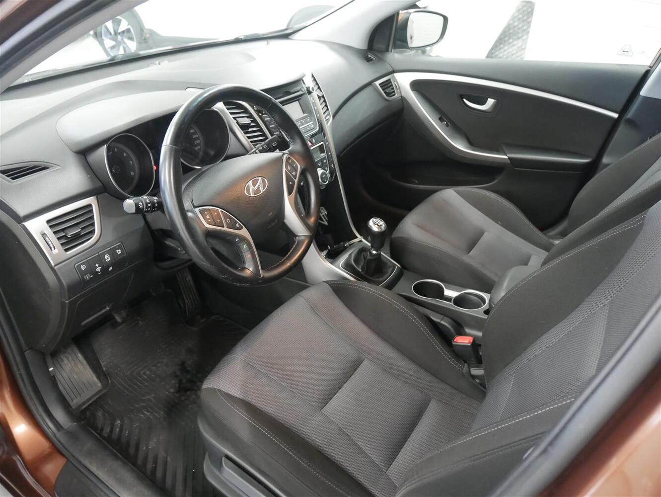 Hyundai i30 Wagon vaihtoauto