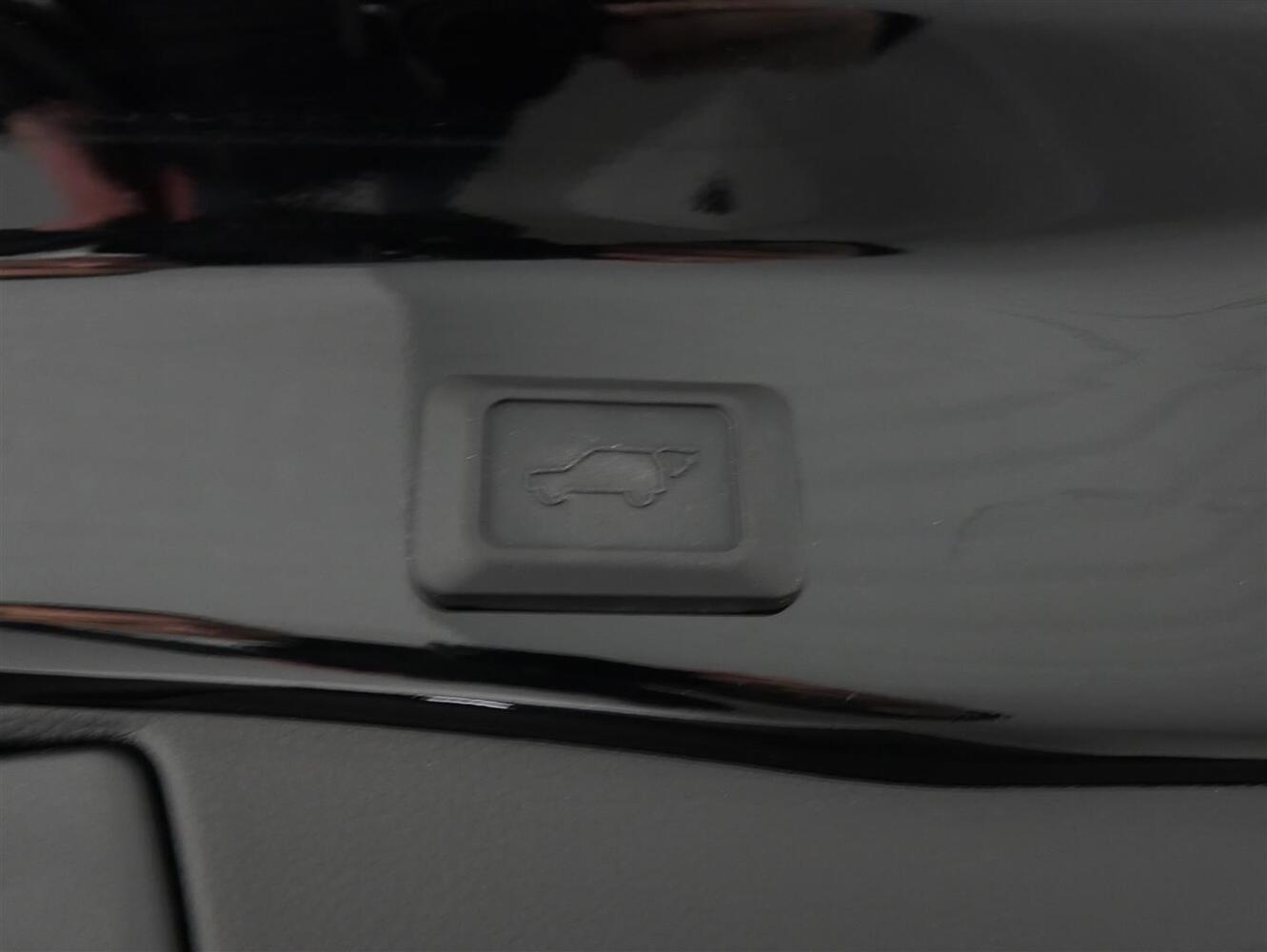 Suzuki Across vaihtoauto