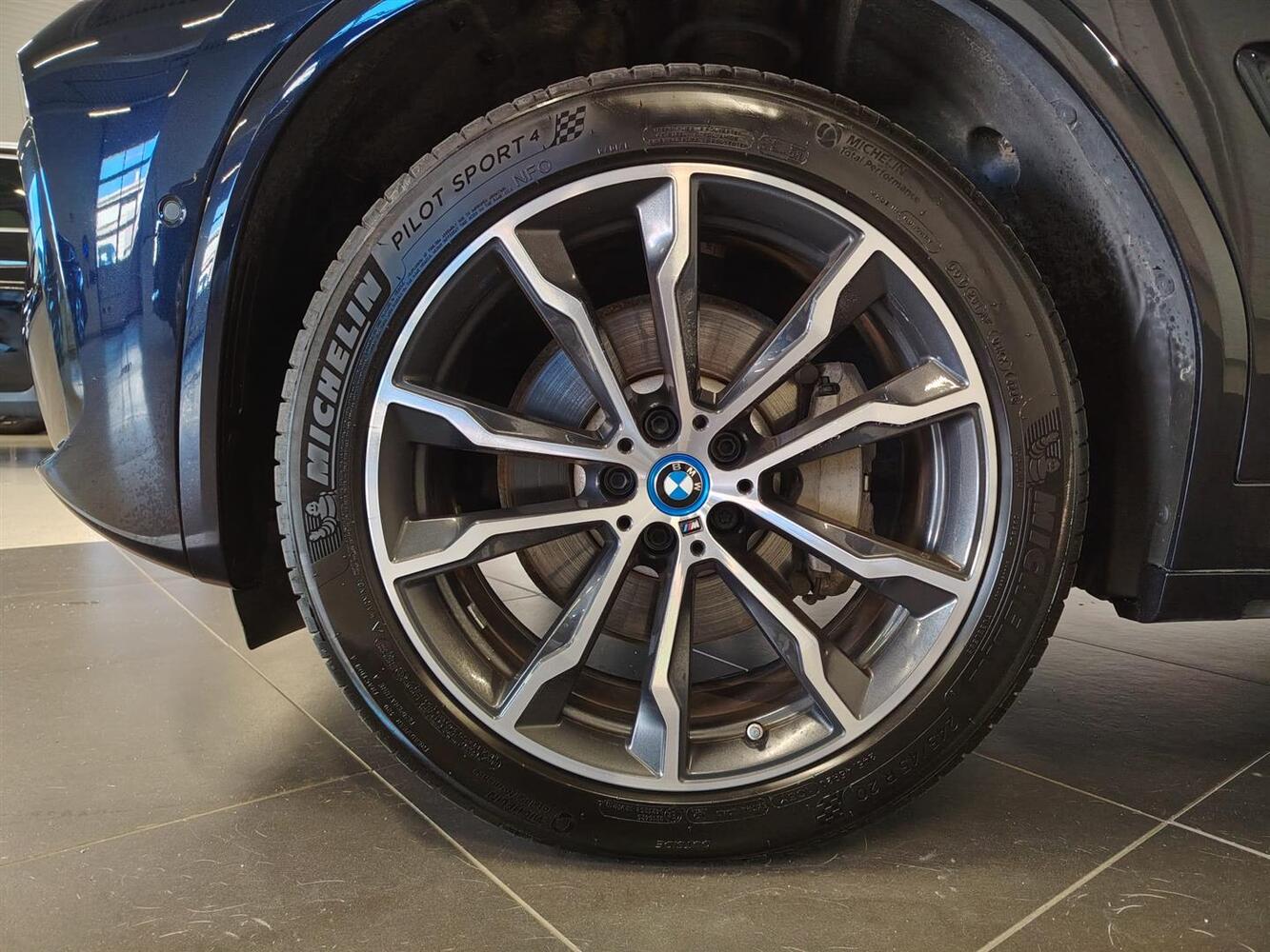 BMW X3 vaihtoauto