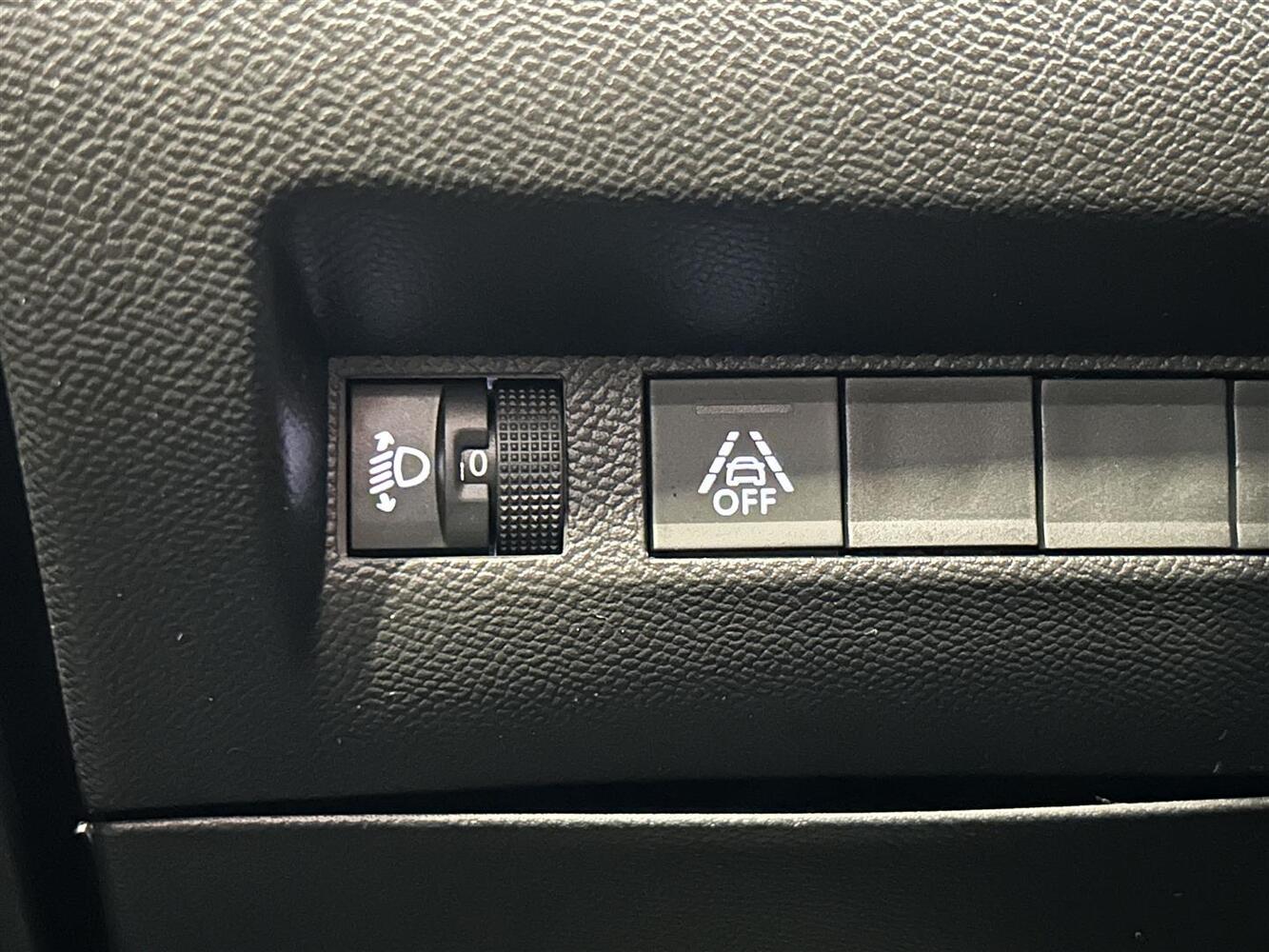Peugeot e-208 vaihtoauto