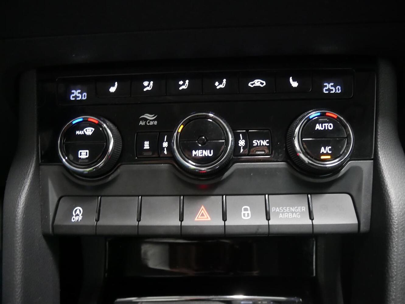 Skoda Karoq vaihtoauto