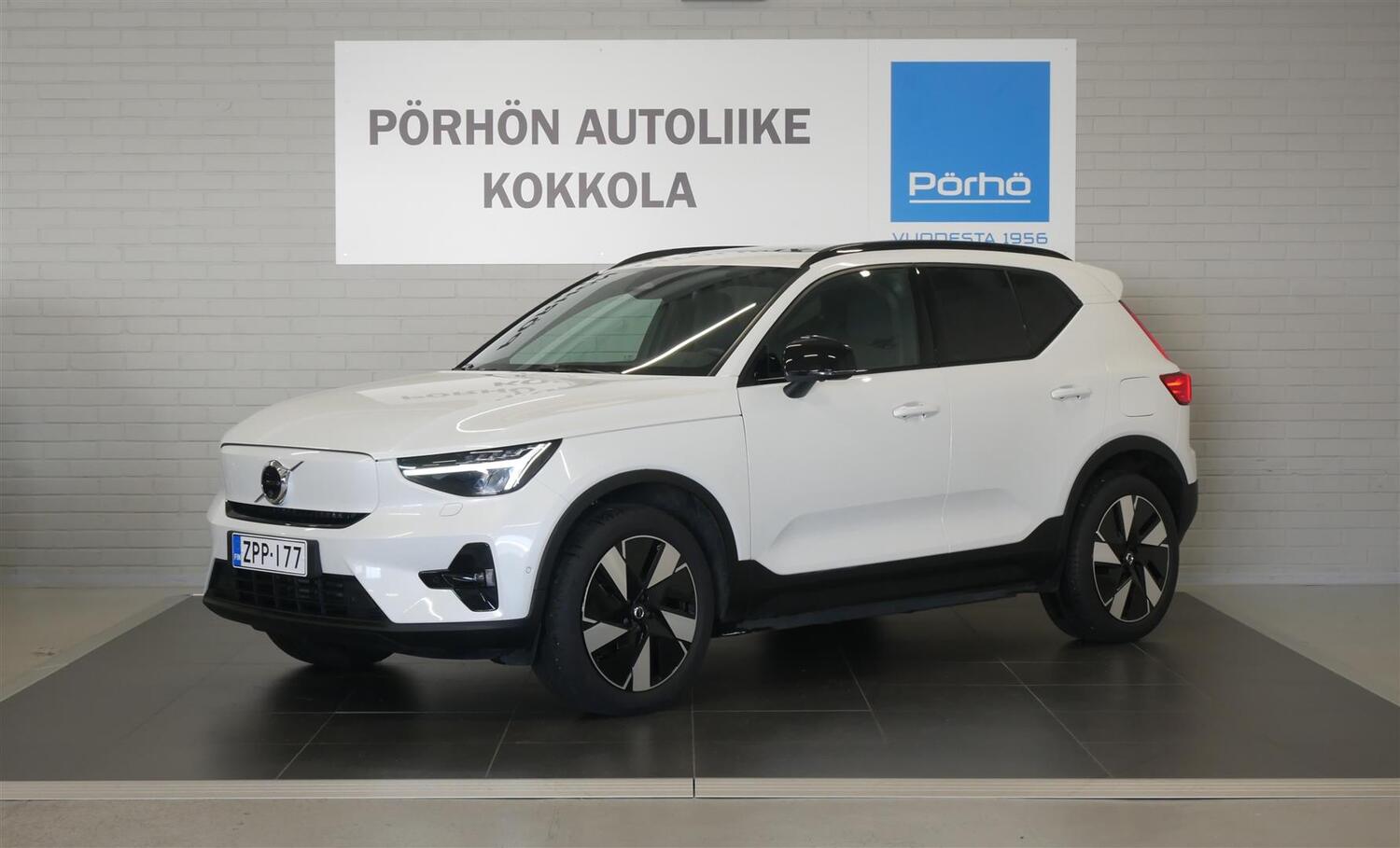 Volvo EX40 vaihtoauto