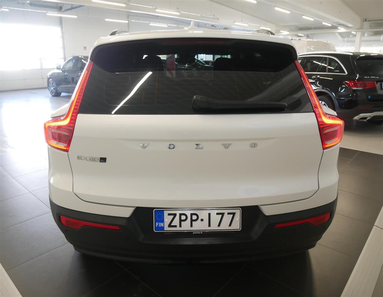 Volvo EX40 vaihtoauto