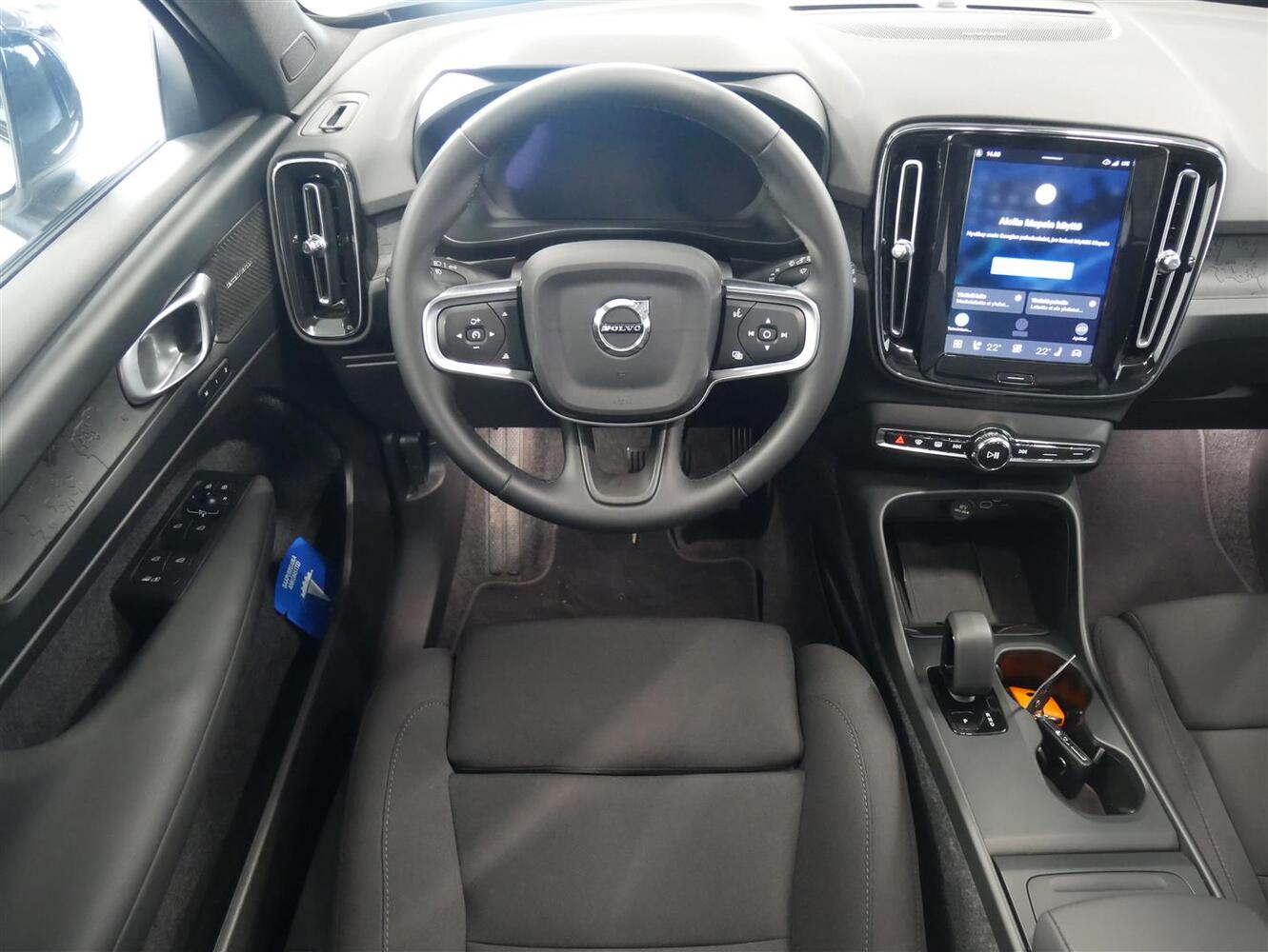 Volvo EX40 vaihtoauto