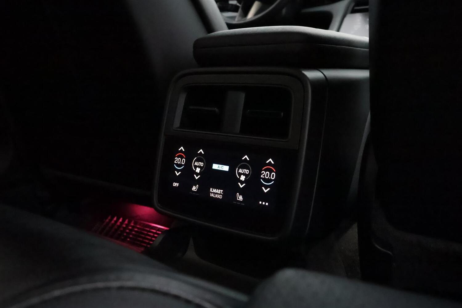 Porsche Taycan vaihtoauto