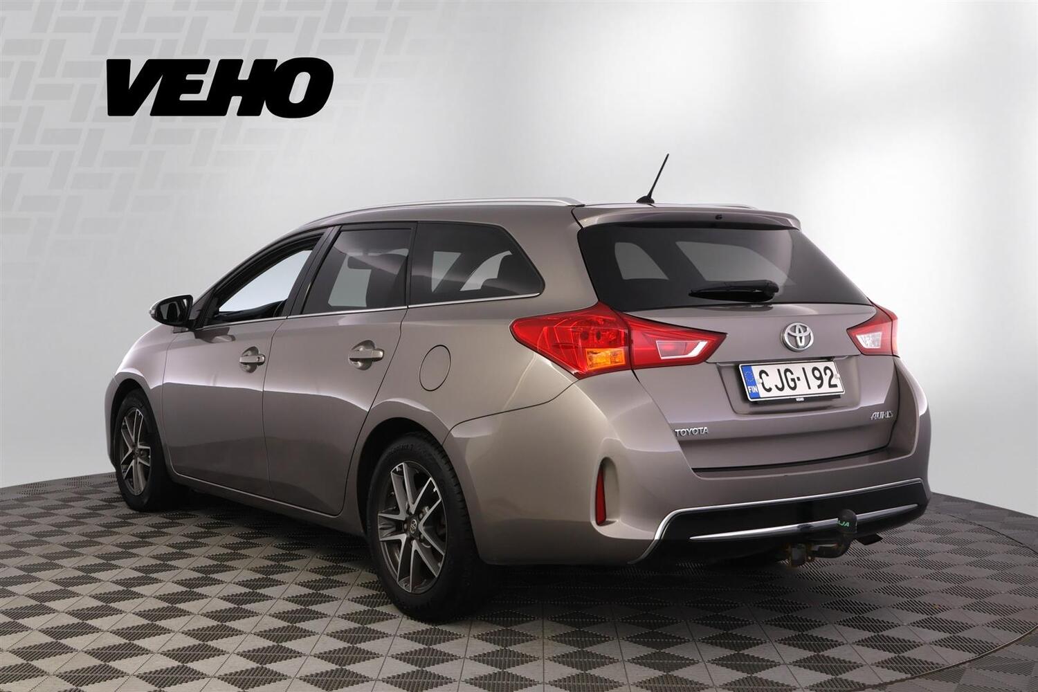 Toyota Auris vaihtoauto