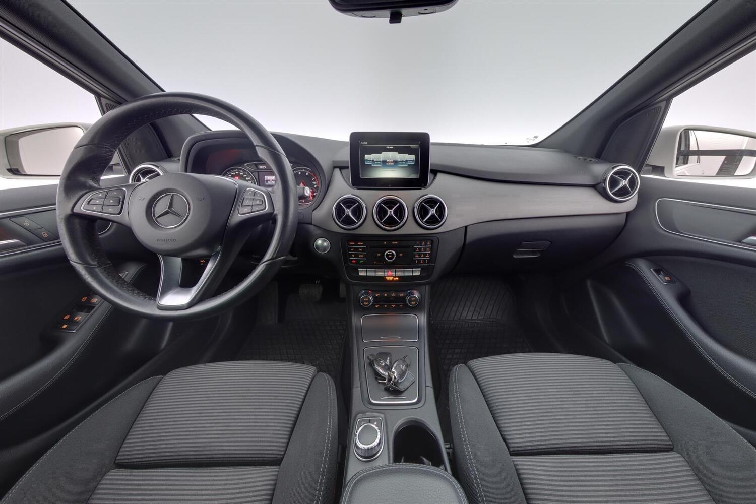 Mercedes-Benz B vaihtoauto