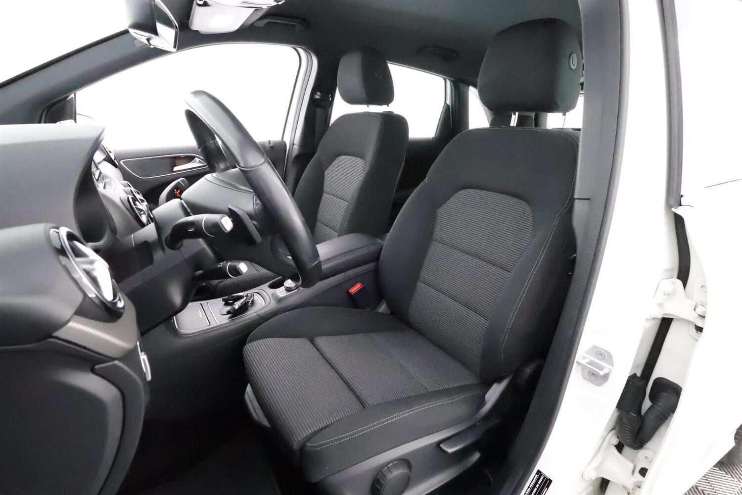 Mercedes-Benz B vaihtoauto
