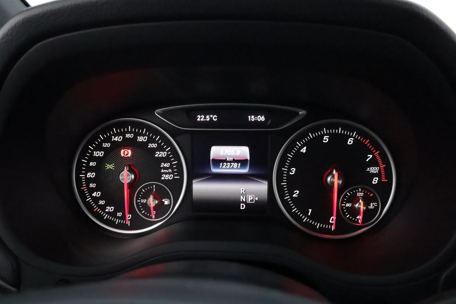 Mercedes-Benz B vaihtoauto