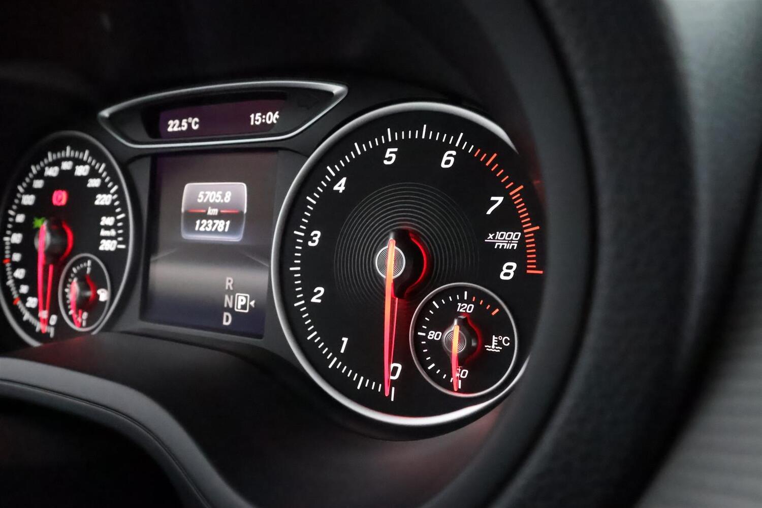 Mercedes-Benz B vaihtoauto