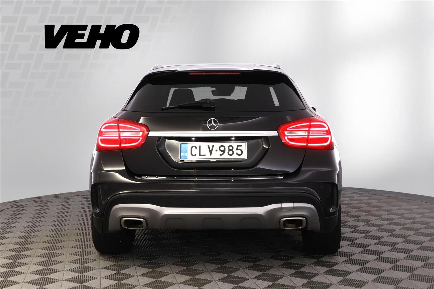 Mercedes-Benz GLA vaihtoauto